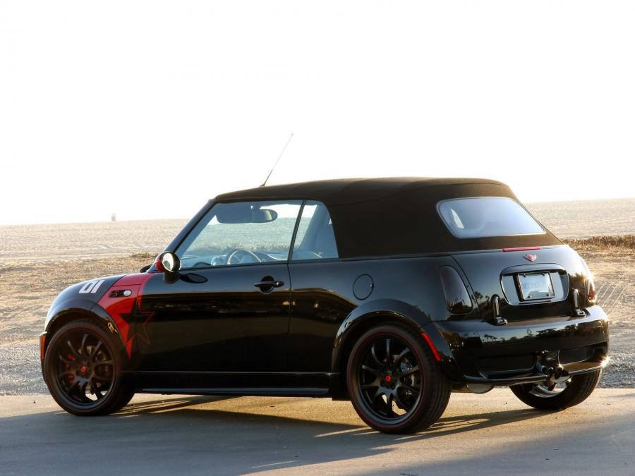  Mini Cooper S Cabrio Airborne 2007 года  (фото 2 из 2)